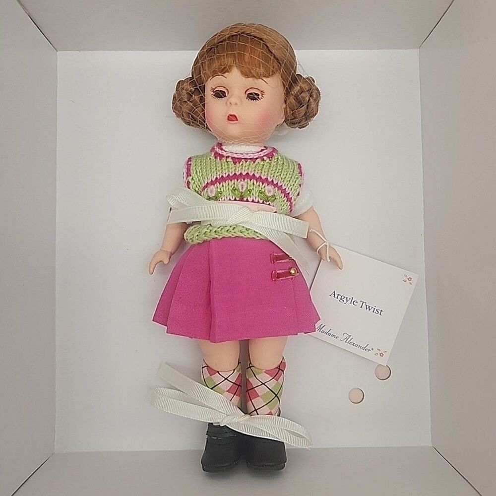 Doll Madame Alexander Argyle Twist 38800 Redhead Brown Eyes Original Box NEW